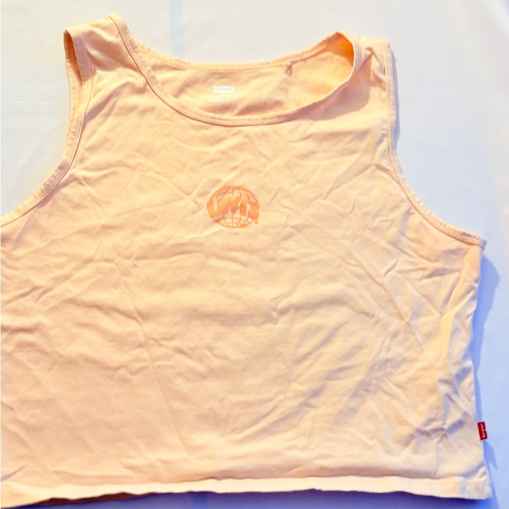 Levi's Cream Short Sleeve Tee with Red Logo Tab